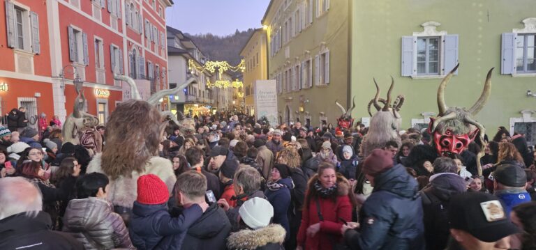 Menschenansturm Pergine 2024